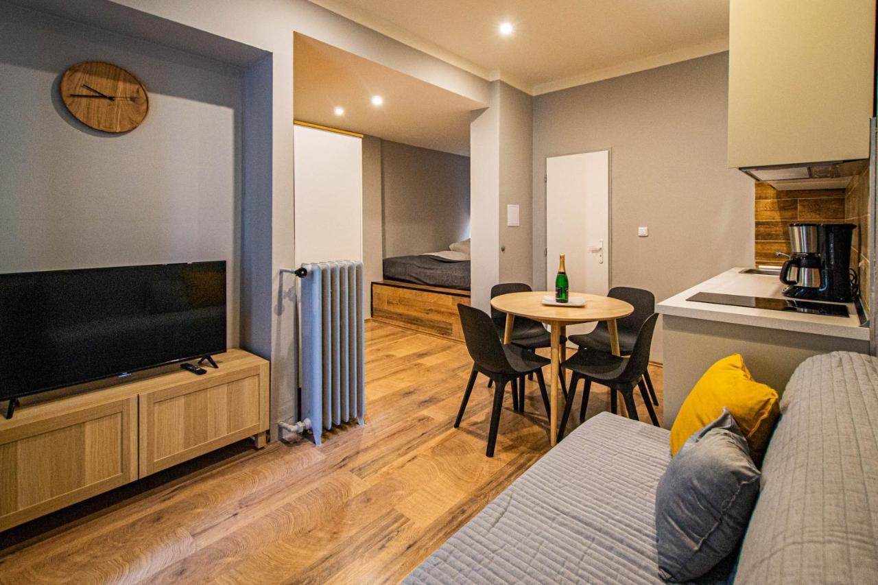 Cozy In The Main Center Apartament