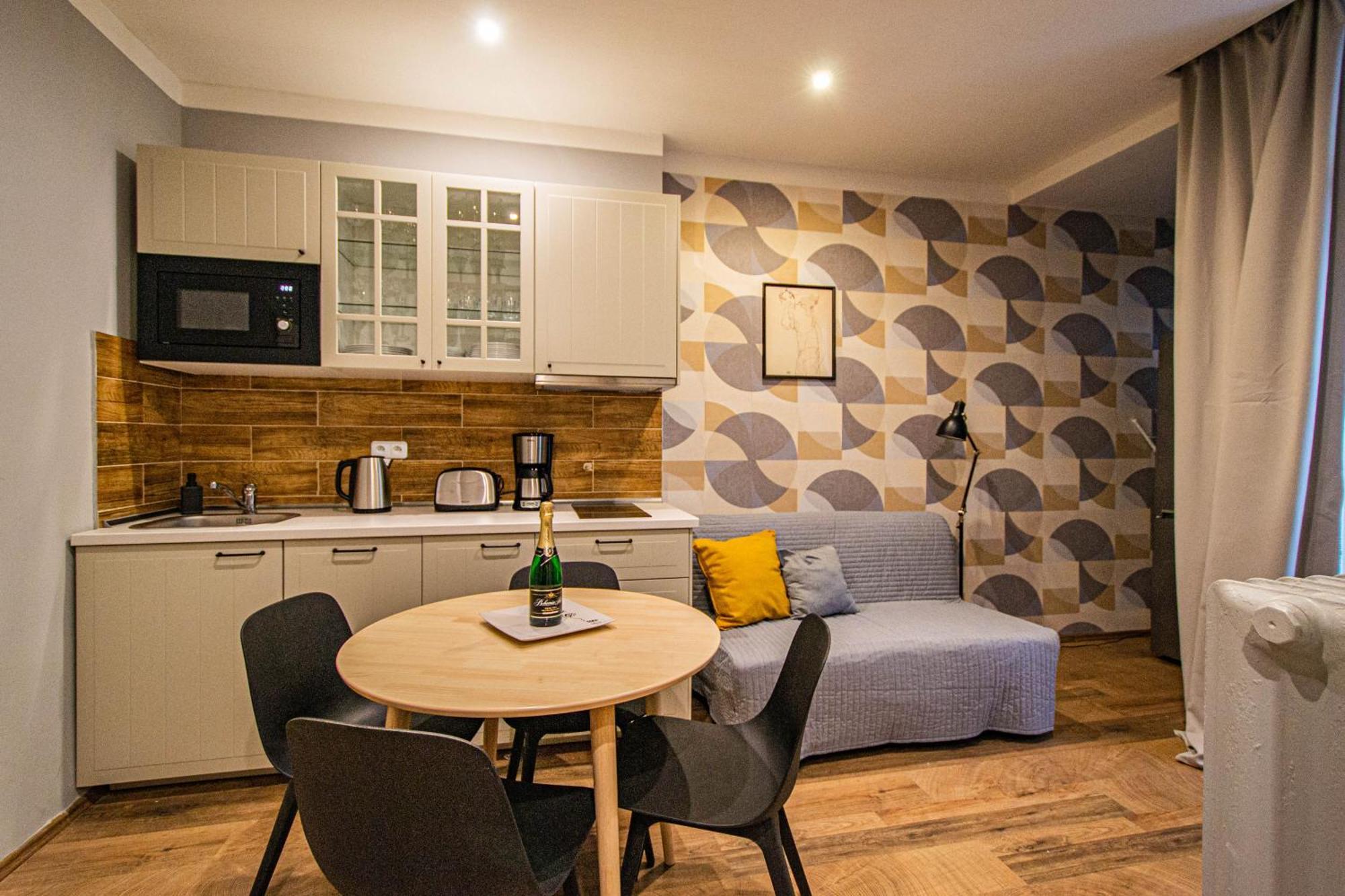 Cozy In The Main Center Apartament